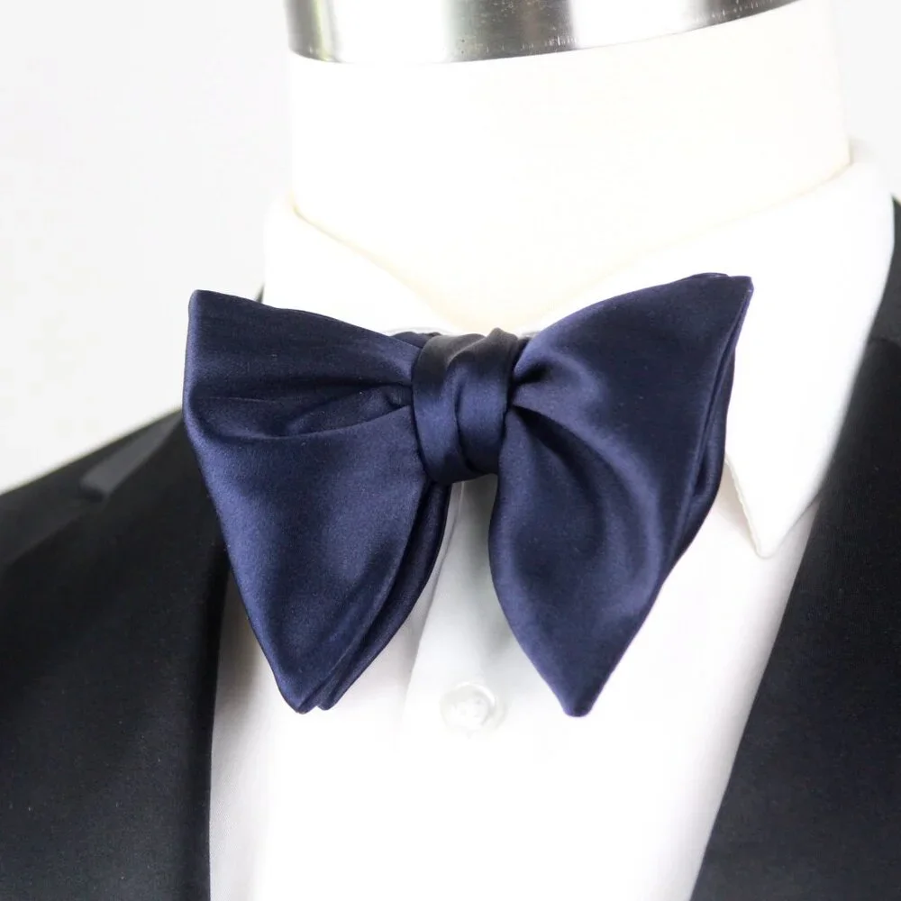 Camellucci Men's Self-tied Bow Tie Big Butterfly Navy Charmeuse 100%Silk S722